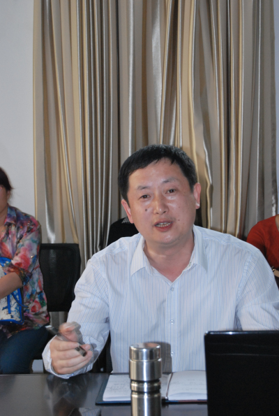公司召开教师发展座谈会