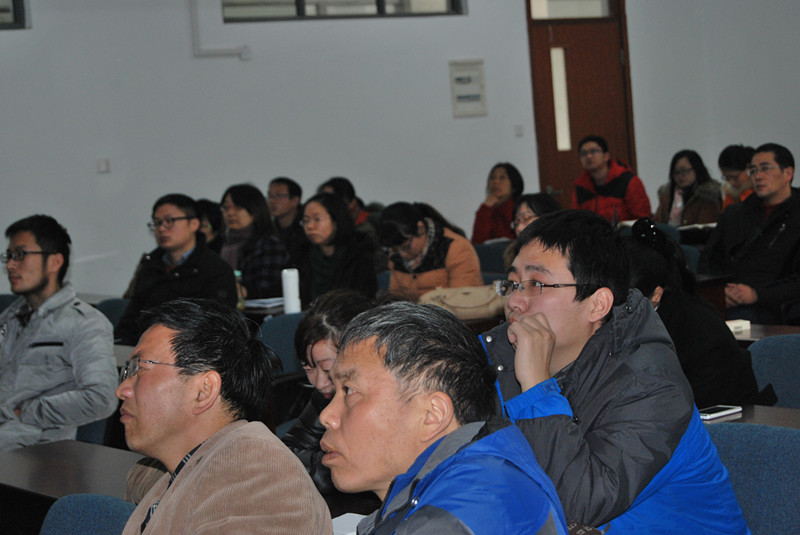 公司举行2015年度首场教授学术交流会