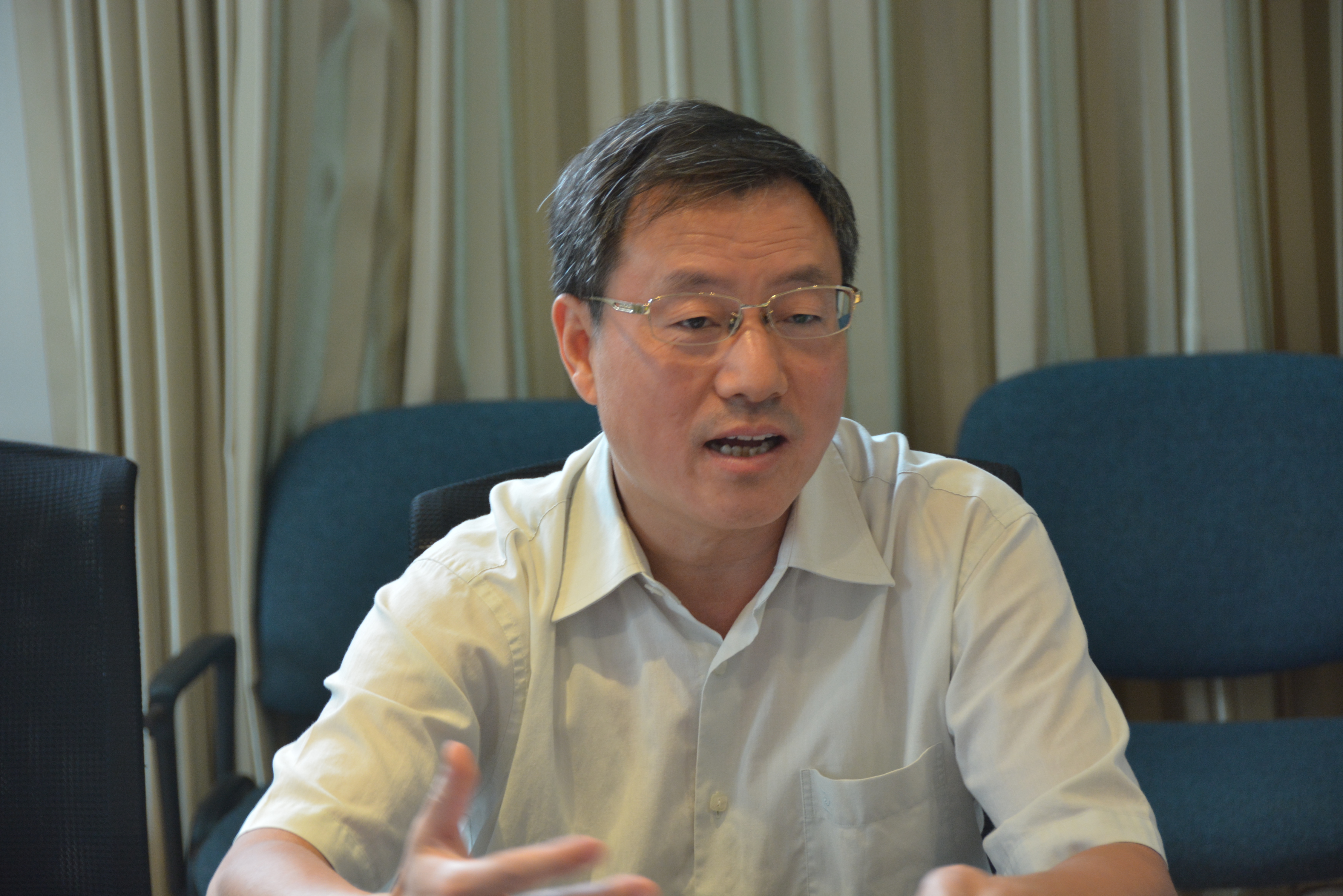 公司顺利迎接第四次本科审核评估检查