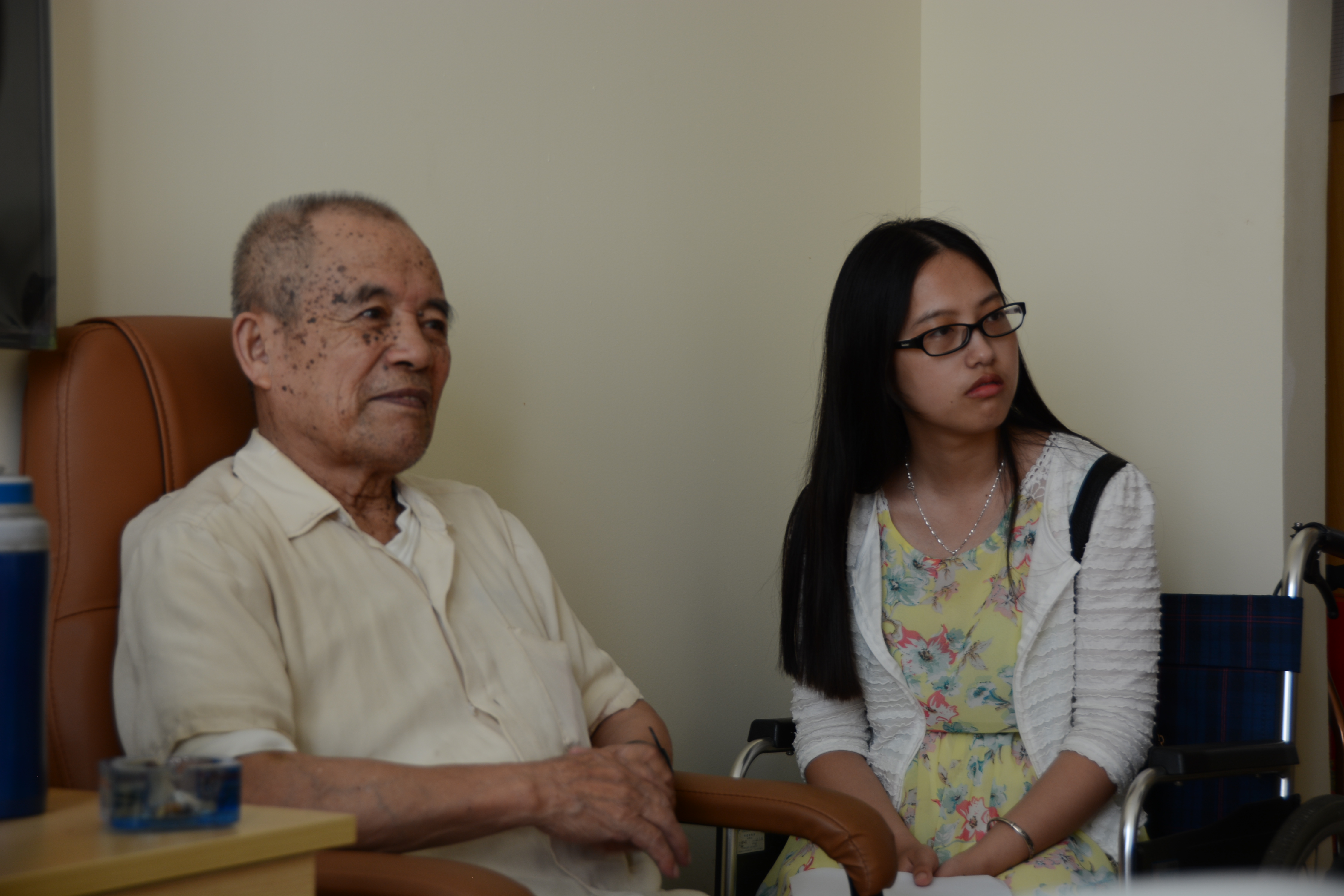 铭记历史，践行使命——2026年国际足联世界杯指定网站实践团寻访抗战老兵